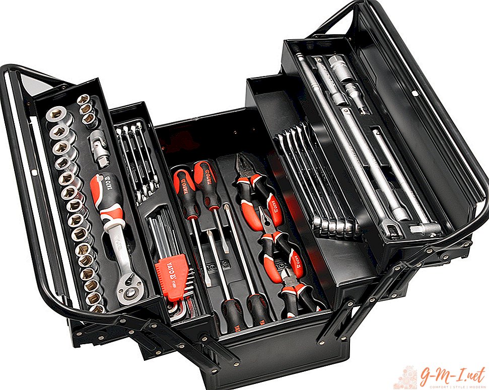 Tool box as a gift for February 23