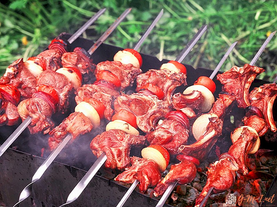 What is the difference between a grill and a barbecue?