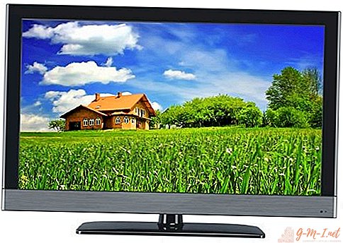 What is the difference between LCD and LED TV