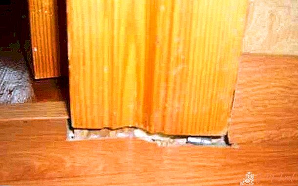 床のラミネートの亀裂を閉じる方法