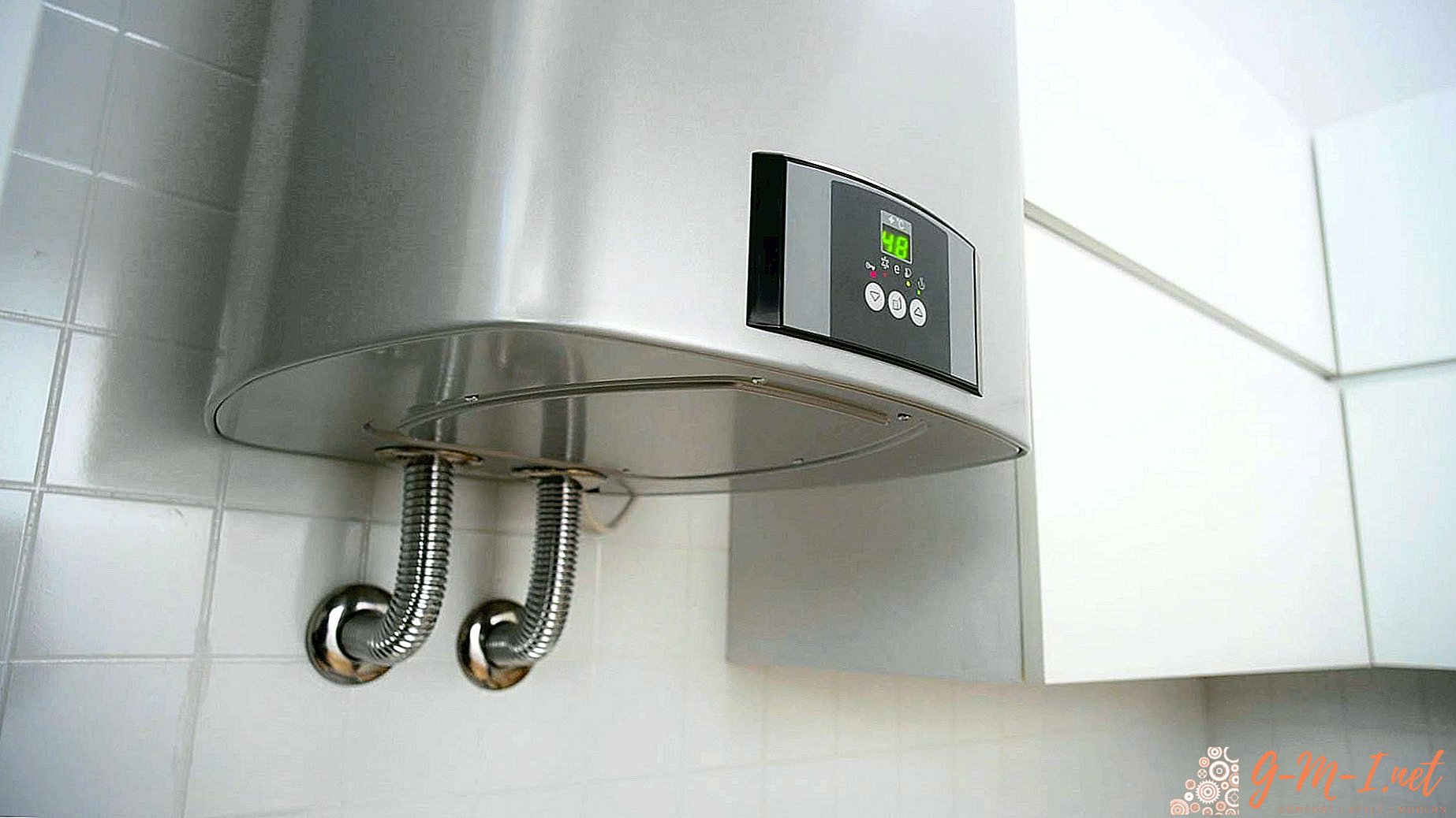 Which is better - storage or instantaneous water heater