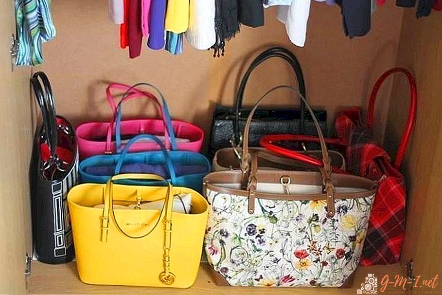 How to store bags in a closet