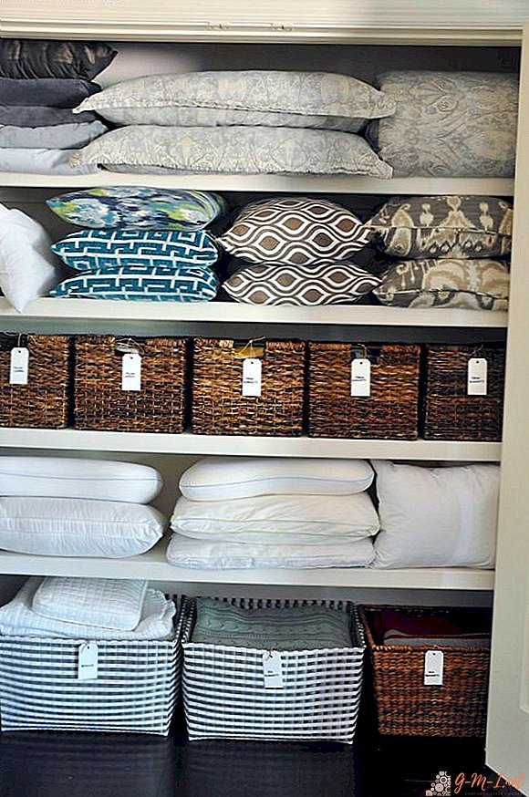 How to fold bedding in a closet compactly