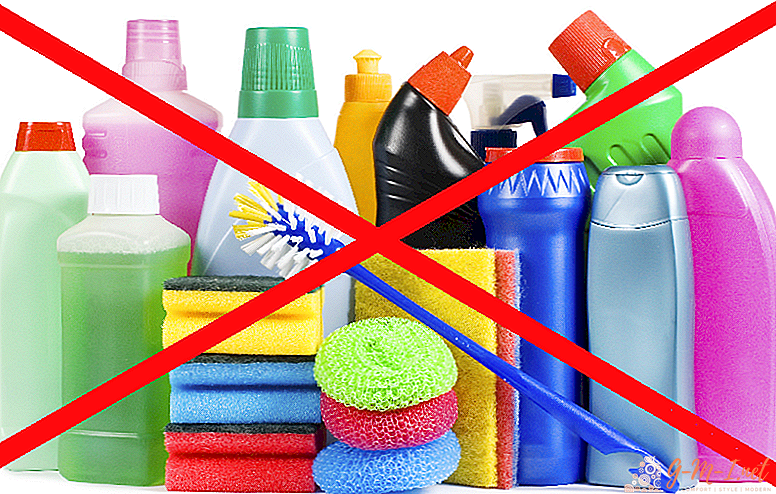 Hoe niet uitgeven aan huishoudelijke chemicaliën