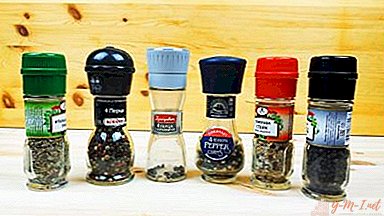 How to open a disposable spice mill