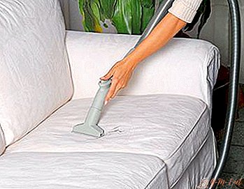 How to clean a sofa with a steam cleaner