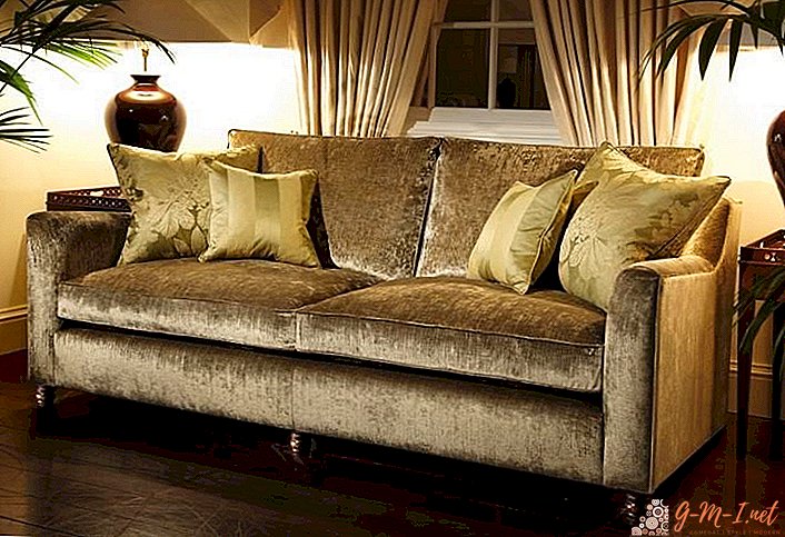 How to clean a sofa at home