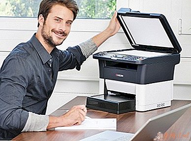 Como limpar a impressora a laser de fotos com suas próprias mãos