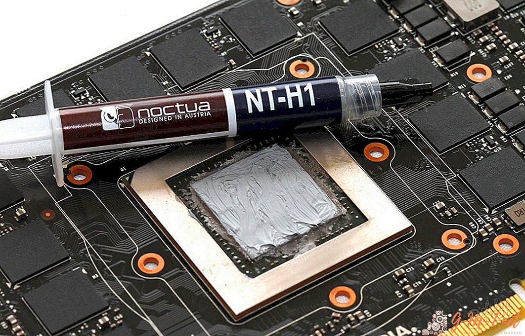 How to apply thermal grease on a laptop processor