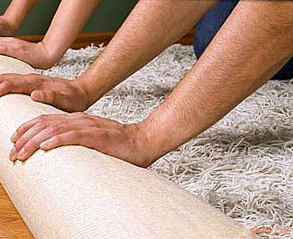 Wie man einen Teppich legt