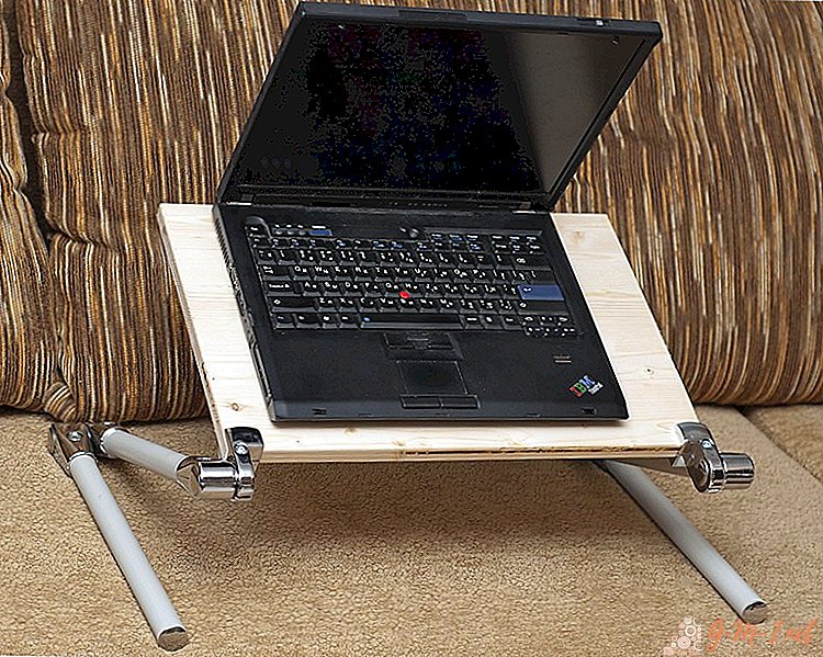 Comment faire une table pour un ordinateur portable avec vos propres mains?
