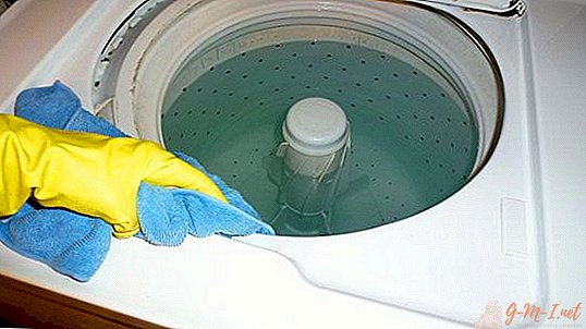 How to drain water from a washing machine