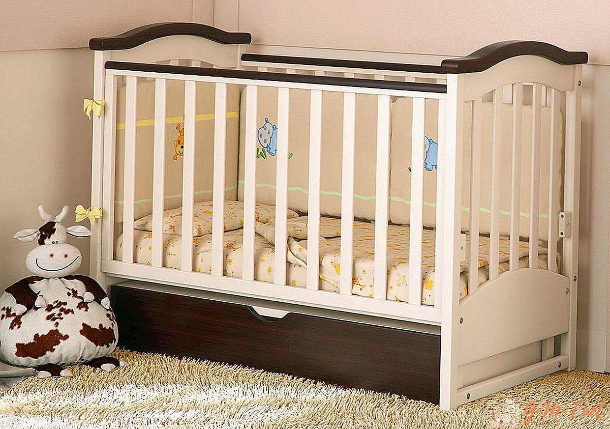 كيفية اختيار سرير لطفل حديث الولادة