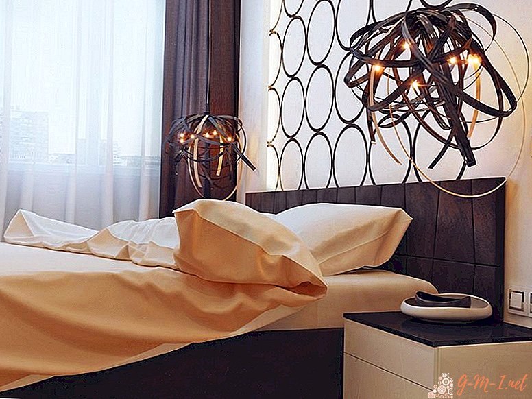 How to choose a chandelier in the bedroom