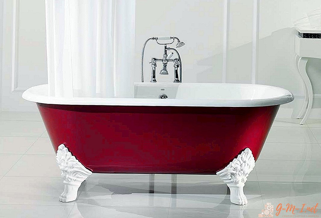 Which bathtub is better - cast iron or steel?