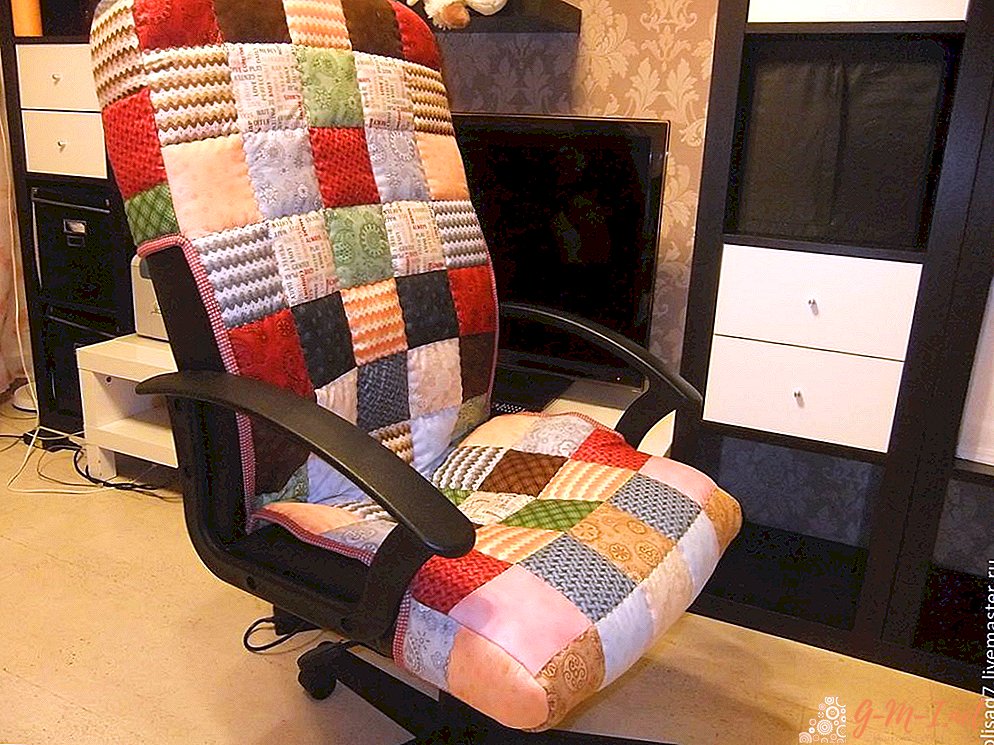 Chaise d'ordinateur de bricolage