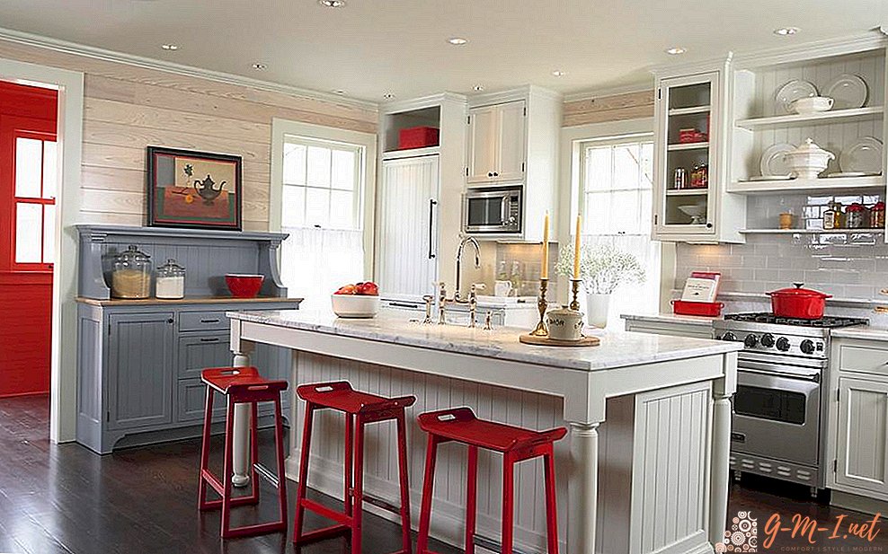 American-style kitchen: find six differences!