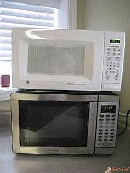 Is it possible to put a microwave on a microwave