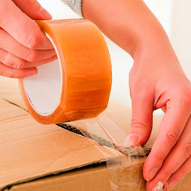 Incredible ways to use adhesive tape in everyday life