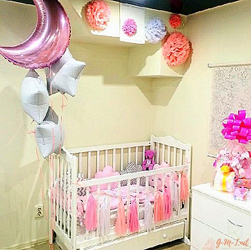 Baby crib decoration