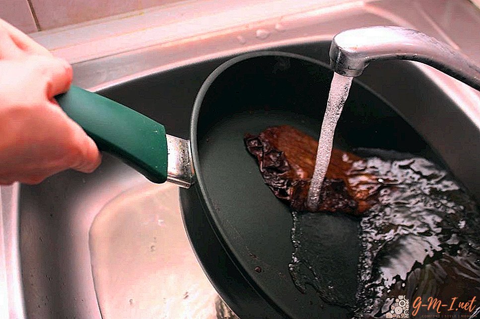 Γιατί τα τηγάνια δεν μπορεί να χυθεί κρύο νερό
