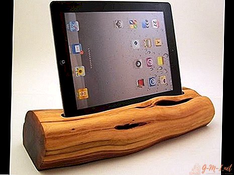 Stand for the tablet do it yourself