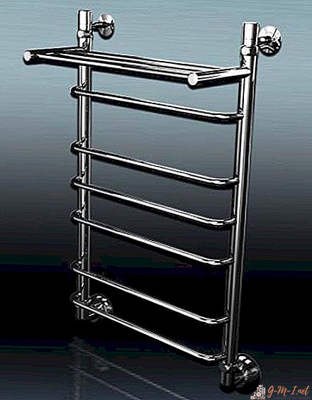 Rating of water heated towel rails