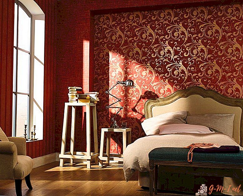 Phòng ngủ màu đỏ tía